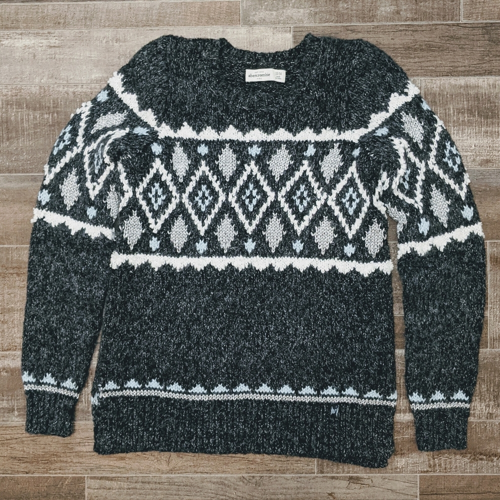 NWT Abercrombie Kids Gray Girls Sweater Size 13/14